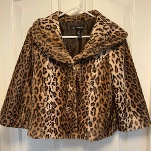 Faux fur leopard jacket